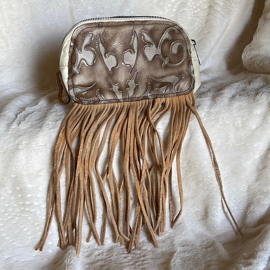 Belt bag w/ fringe